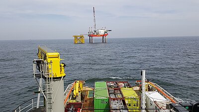 Rhenus versorgt Offshore-Plattform Borssele Alpha
