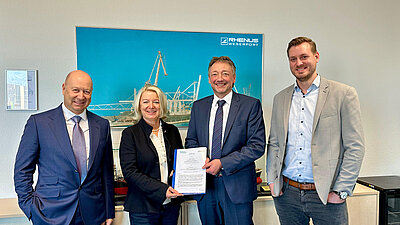 Rhenus Weserport errichtet erste Bahnumschlagsanlage: Zusammenarbeit mit Nabaltec aus Schwandorf